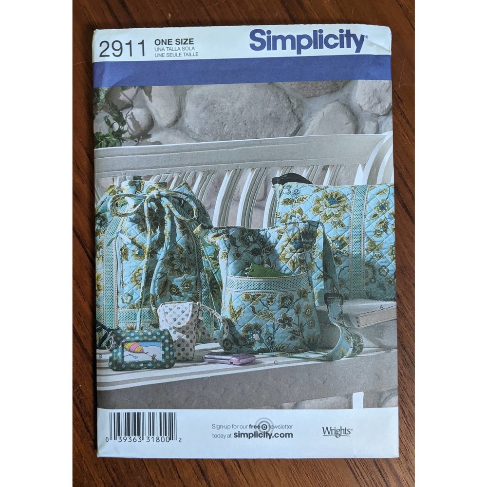 UNCUT Simplicity Pattern 2911 Bags & Accessories